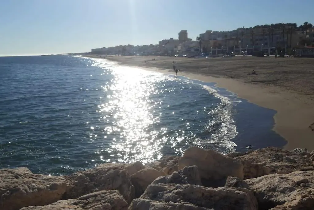 Modern & Cozy Studio Excellent Location Near Beach Torremolinos Spain